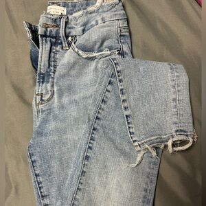 Good American size 2/26 jeans